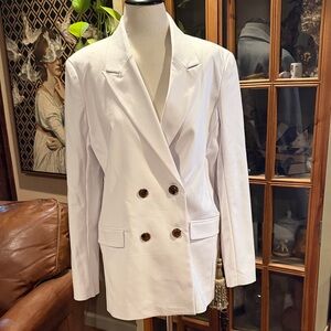 Elegant White Double-Breasted Blazer